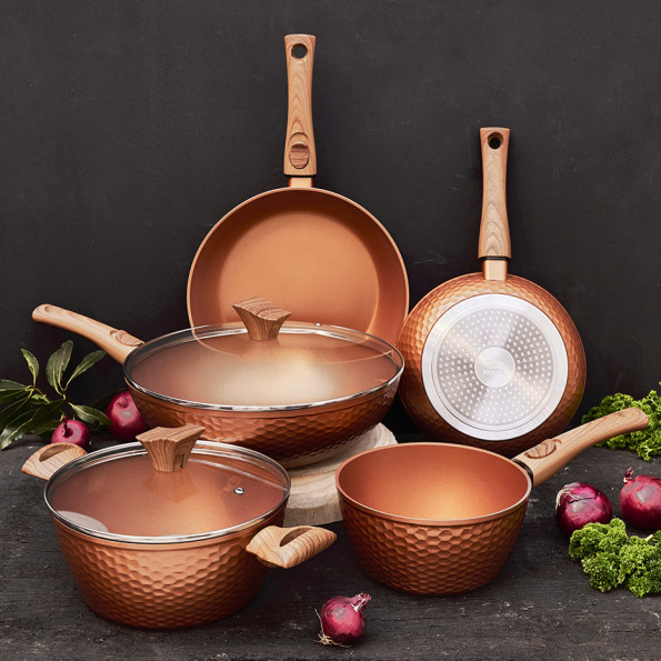 Batterie 7 pièces "Martelé"