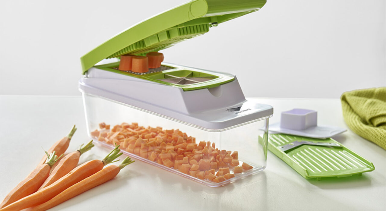 Comment utiliser une mandoline multifonction ?